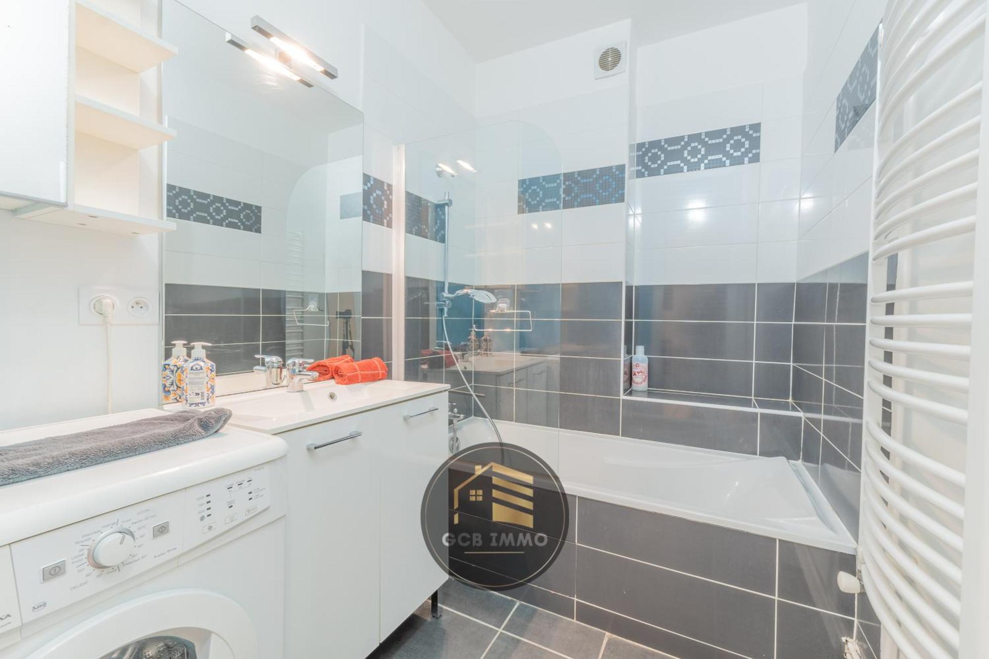 Le Libe Apartment เกรอน็อบล์ ภายนอก รูปภาพ